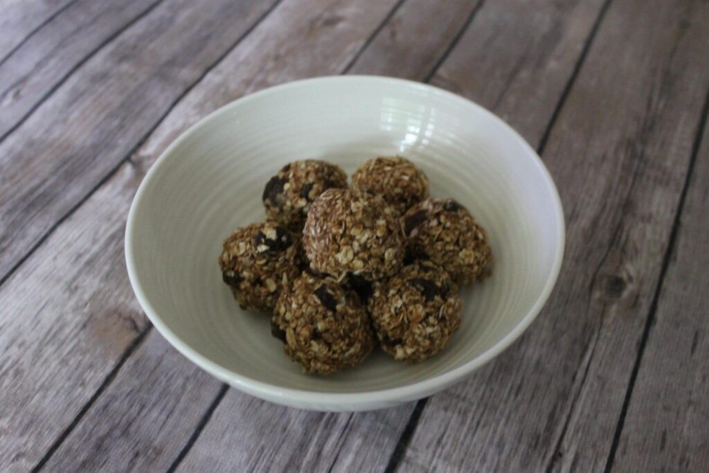 Oatmeal Raisin Energy Balls