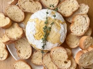 gluten free potluck ideas baked brie topped with honey and thyme