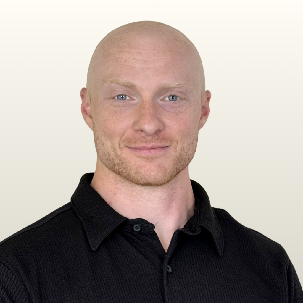 Thomas Aquilino Headshot