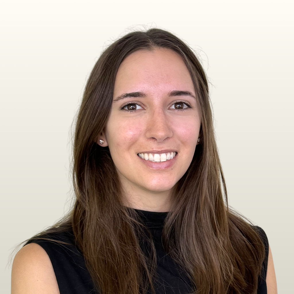 Amanda Johnson headshot